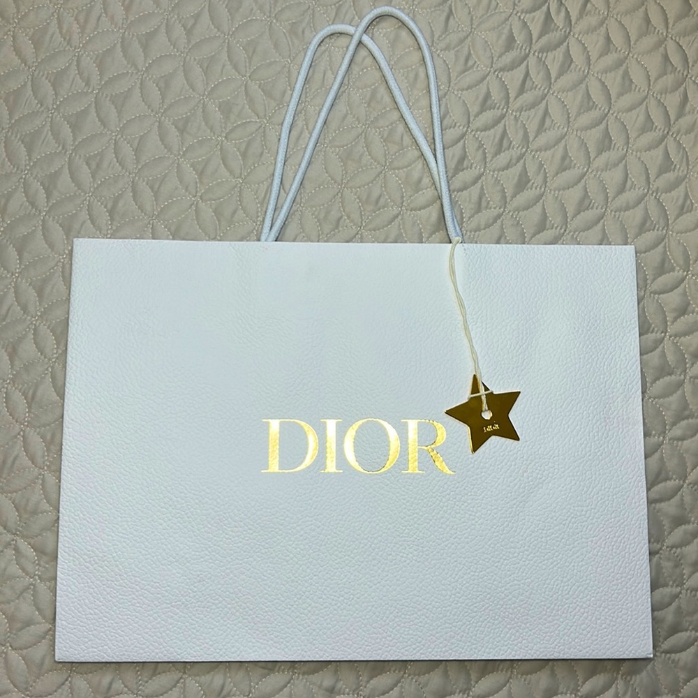 DIOR Gift paper bag 16.5 x11.5